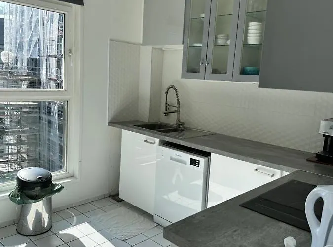 Lumineux Accor Arena 13 Apartamento